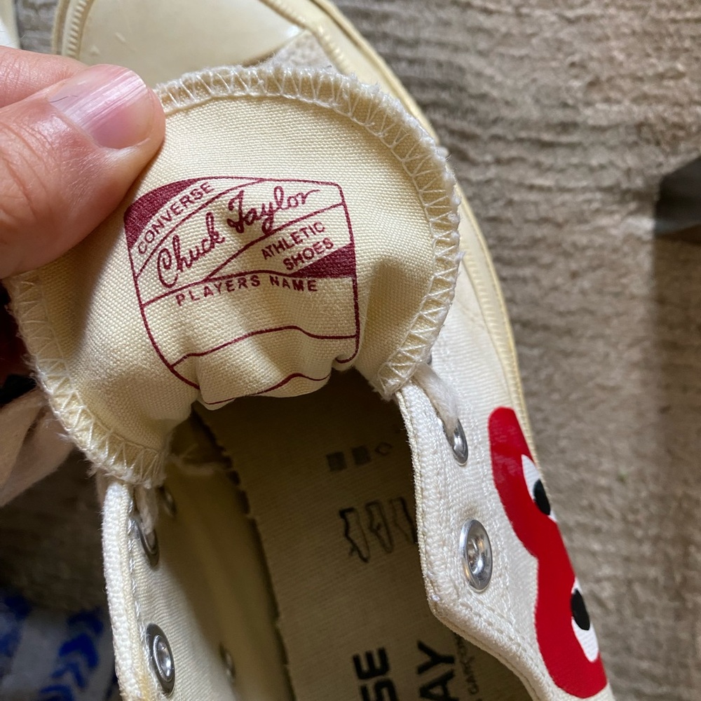 Comme des Garcons White and Red Sneakers - Picture 7 of 12